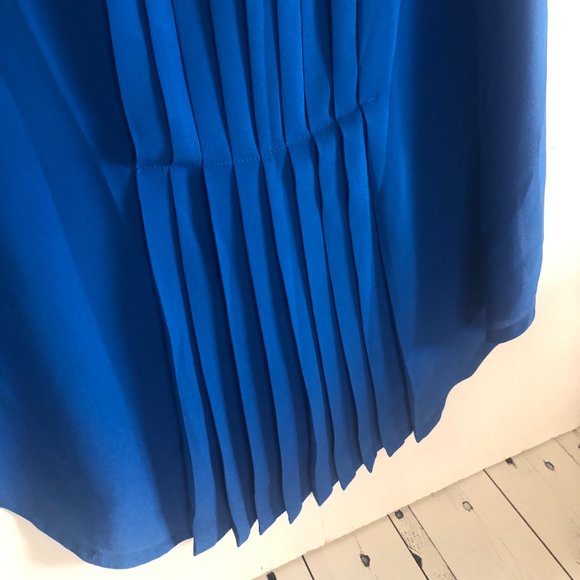 BANANA REPUBLIC Royal Blue Top - Picture 8 of 8